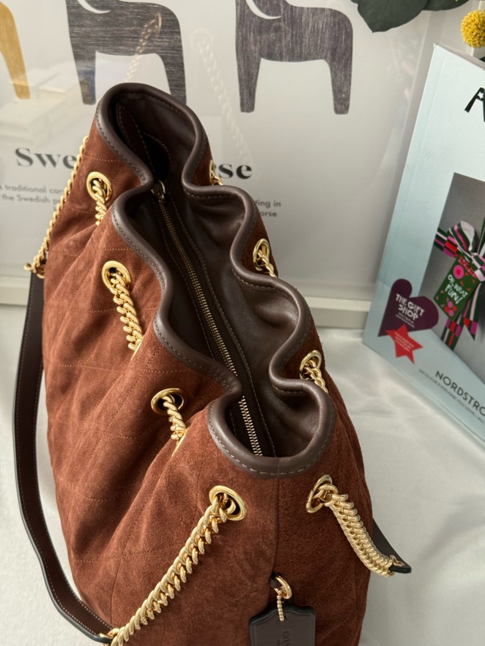 COACH CCZ80 Evelyn Shoulder Bag with Quilting Suede Gold/Vintage Brown/ Mapl WNT - Picture 5 of 13